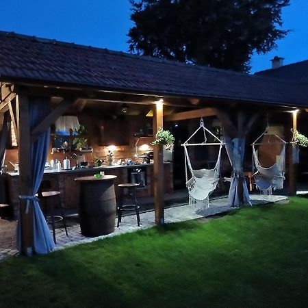 Agroturystyka Dana Debrzno Экстерьер фото